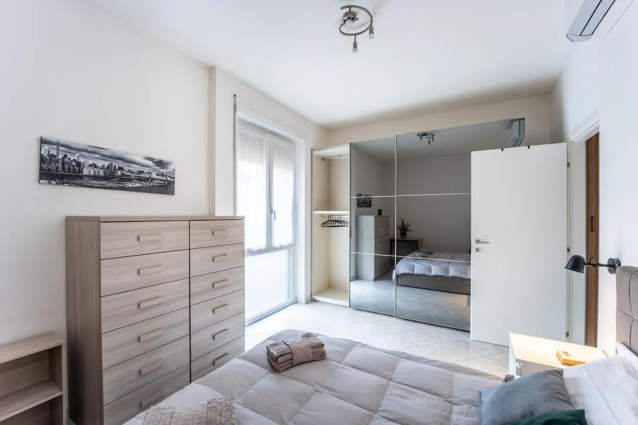 Politecnico 3 MinutiAppartamento Wifi E Netflix Milan Apartment